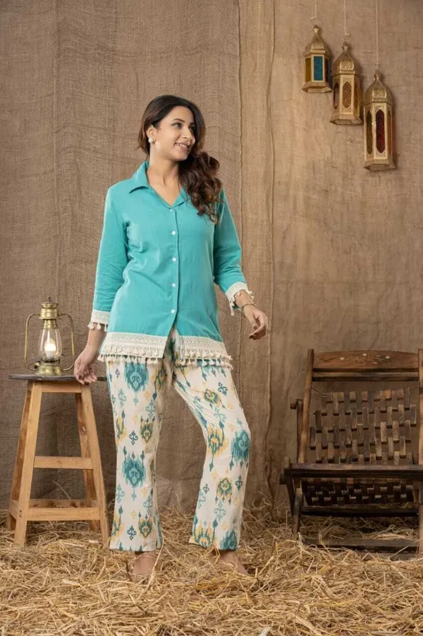Blue_Cotton_Flex_Printed_Shirt_Pant_Co-Ord_Set_For_Women