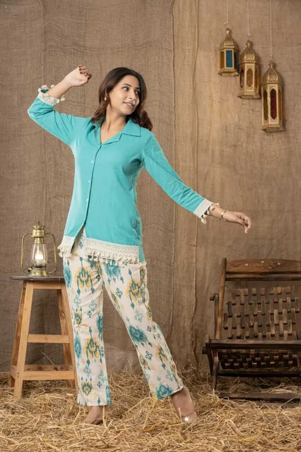 Blue_Cotton_Flex_Printed_Shirt_Pant_Co-Ord_Set_For_Women