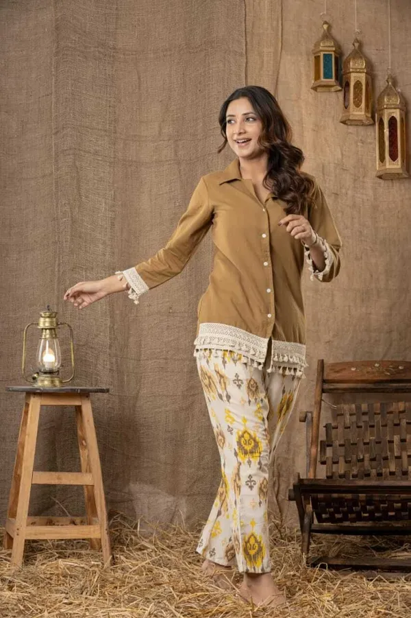 Brown_Cotton_Flex_Printed_Shirt_Pant_Co-Ord_Set_For_Women