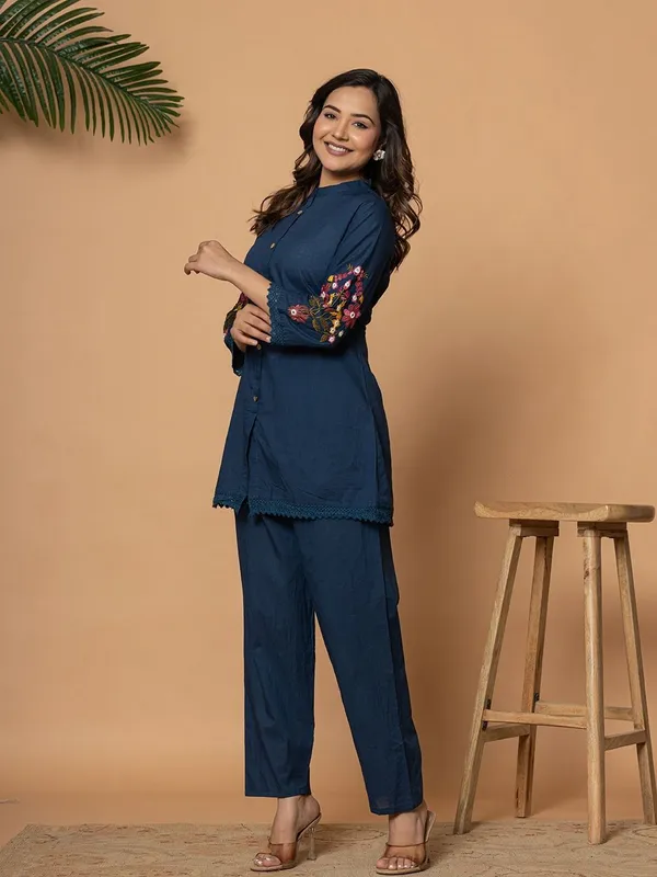 Navy_Blue_Cotton_Mandarin_Collar_Top_Pant_Co-Ord_Set_For_Women