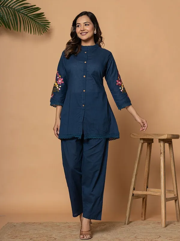 Navy_Blue_Cotton_Mandarin_Collar_Top_Pant_Co-Ord_Set_For_Women