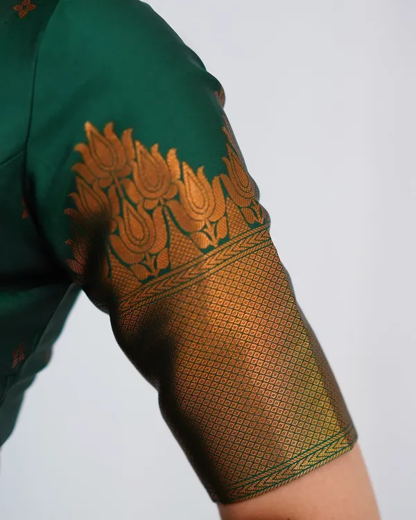 Green_Viscose_Rayon_Premium_Kurta_Set_For_Women