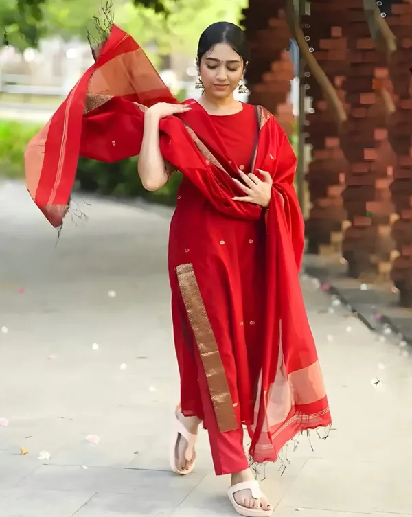 Red_Kanchi_Cotton_Premium_Kurta_Set_For_Women