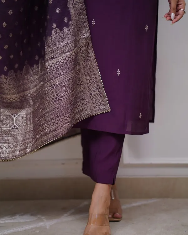 Purple_Silk_Premium_Kurta_Set_With_Dupatta_For_Women
