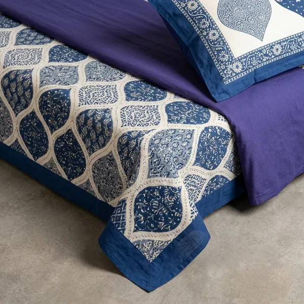 Multicolor_Cotton_Bedsheet_With_Pillow_Cover_For_Home