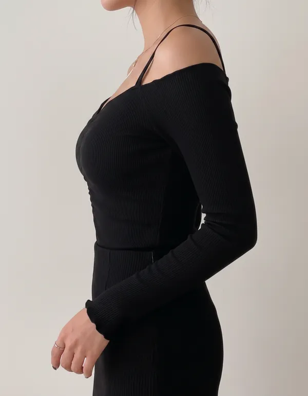 Black_Cotton_Rib_Knit_Fitted_Off-Shoulder_Top_For_Women