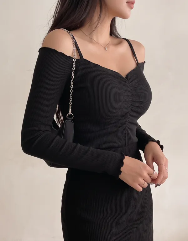 Black_Cotton_Rib_Knit_Fitted_Off-Shoulder_Top_For_Women