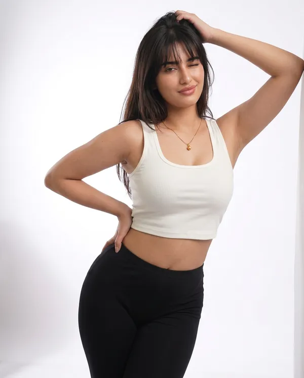 Women’s_White_Ribbed_Sleeveless_Scoop_Neck_Crop_Top