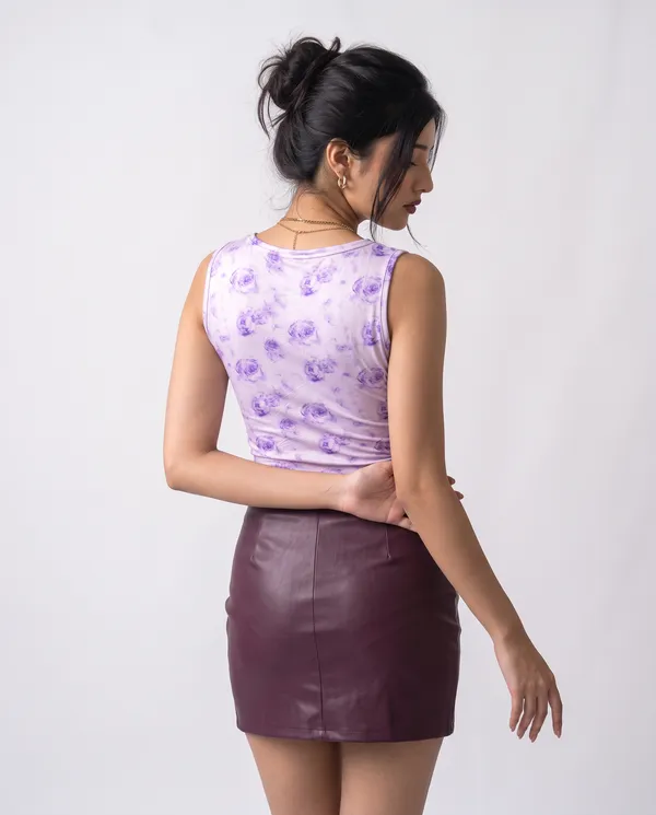 cowl-neck_sleeveless_crop_top