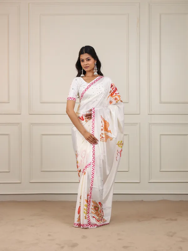 Cream_Crepe_Printed_Saree_For_Women