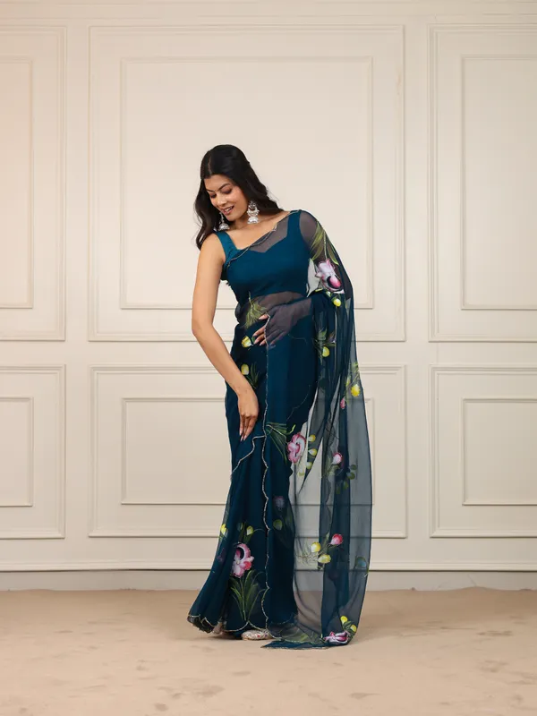 Blue_Chiffon_Hand_Painted_Saree_For_Women