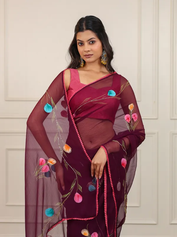 Purple_Chiffon_Hand_Painted_Saree_For_Women