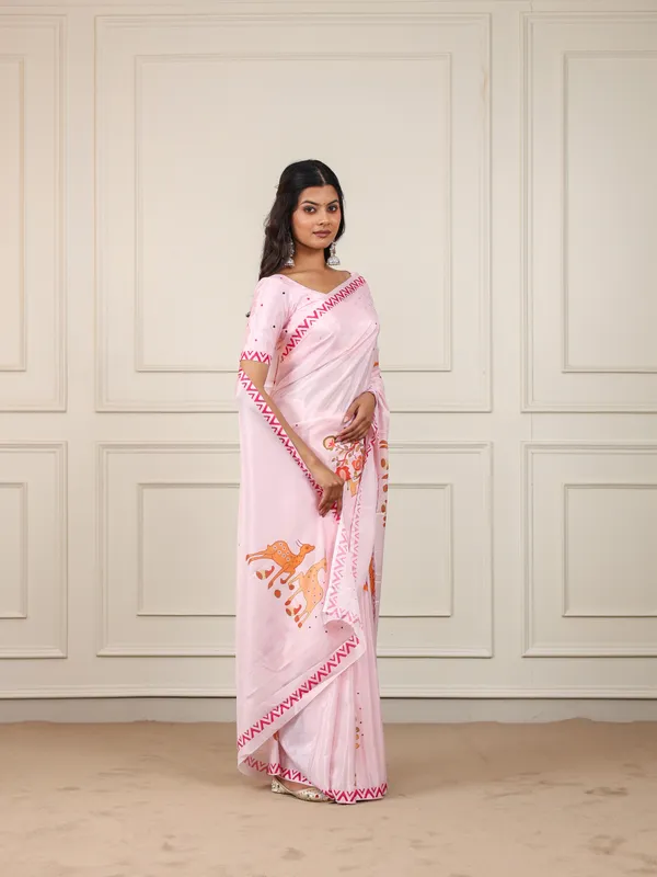 Pink_Crepe_Printed_Saree_For_Women