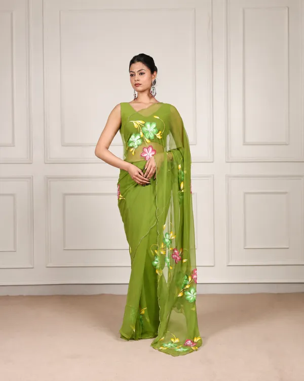 Green_Chiffon_Hand_Painted_Saree_For_Women