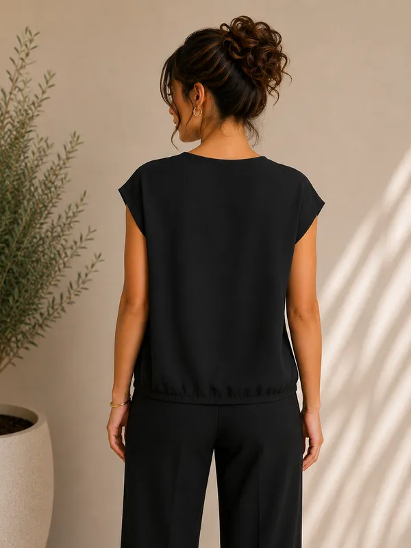 Women's_Black_Sequin_Embellished_Sleeveless_Party_Top_|_Round_Neck_Glitter_Evening_Top