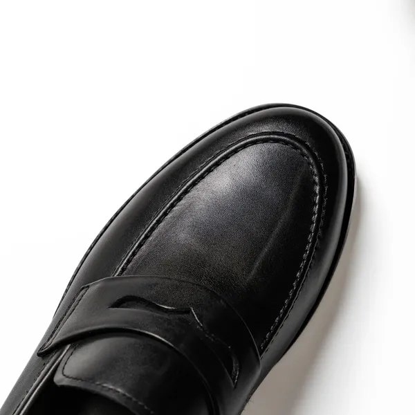 Black_Leather_Penny_Loafer_Shoes_For_Men