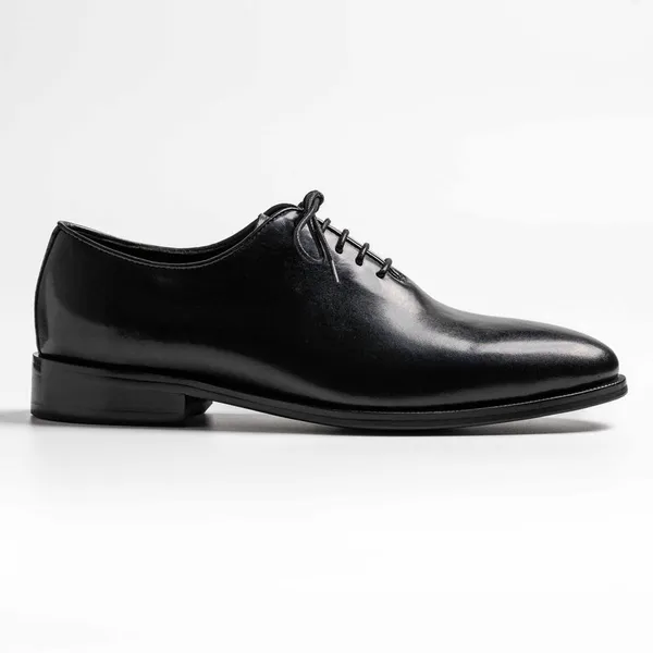 Black_Leather_Formal_Lace-Up_Oxford_Shoes_For_Men