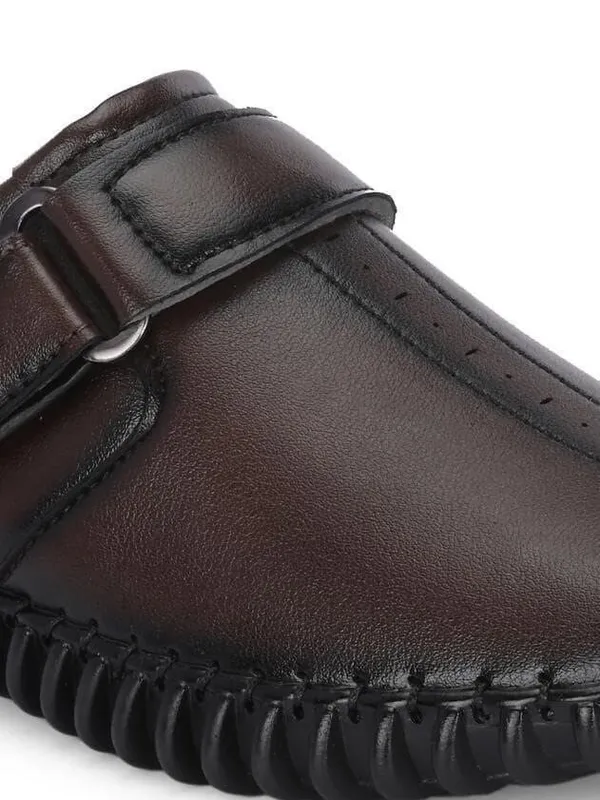 Brown_Leather_Slip-On_Casual_Loafers_For_Men