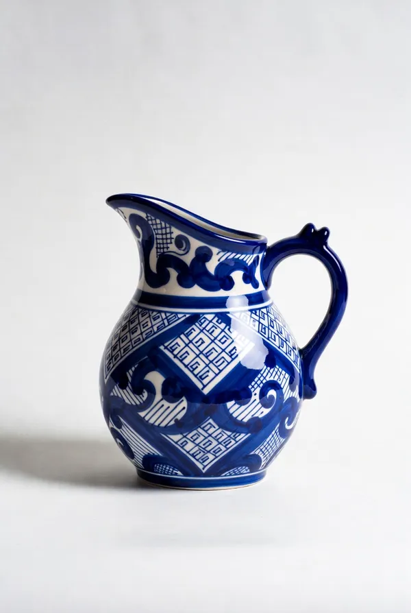 Blue_Pottery_Traditional_Pattern_Blue_White_Decorative_Jug