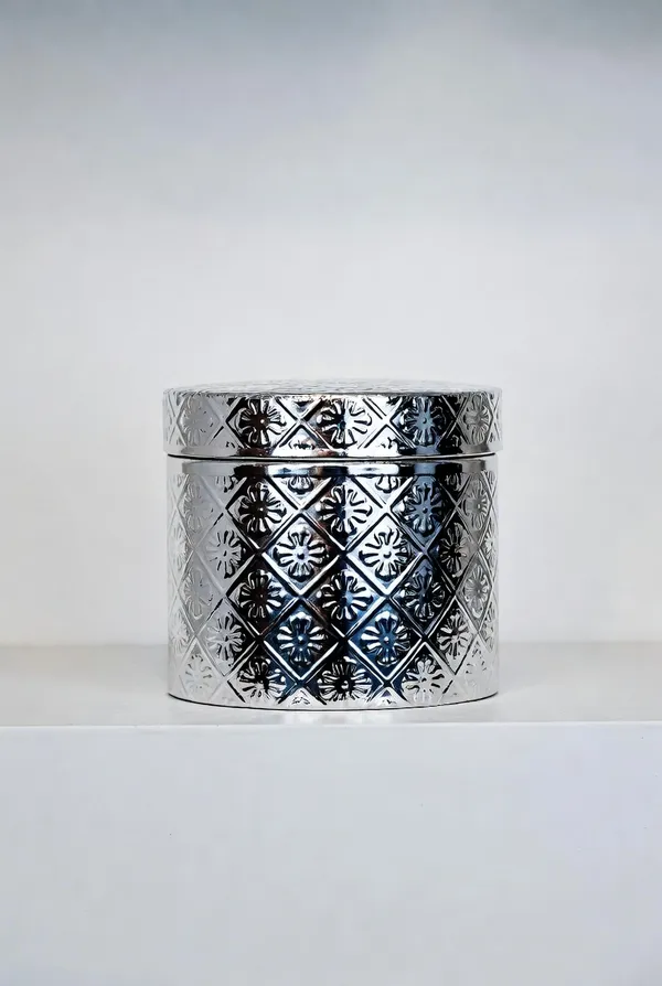 Metal_Decorative_Floral_Embossed_Silver_Storage_Jar_With_Lid