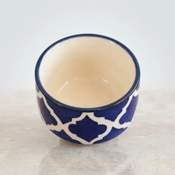 Blue_Pottery_Blue_And_White_Floral_Decorative_Bowl
