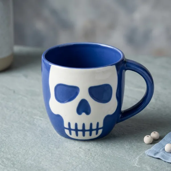 Blue_Pottery_Skull_Blue_And_White_Mug