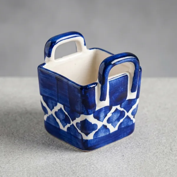 Blue_Pottery_Blue_White_Decorative_Lock_Showpiece