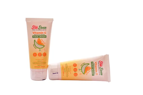 Silk_Sense_Vitamin_C_Face_Wash_With_Papaya_&_Aloe_Vera