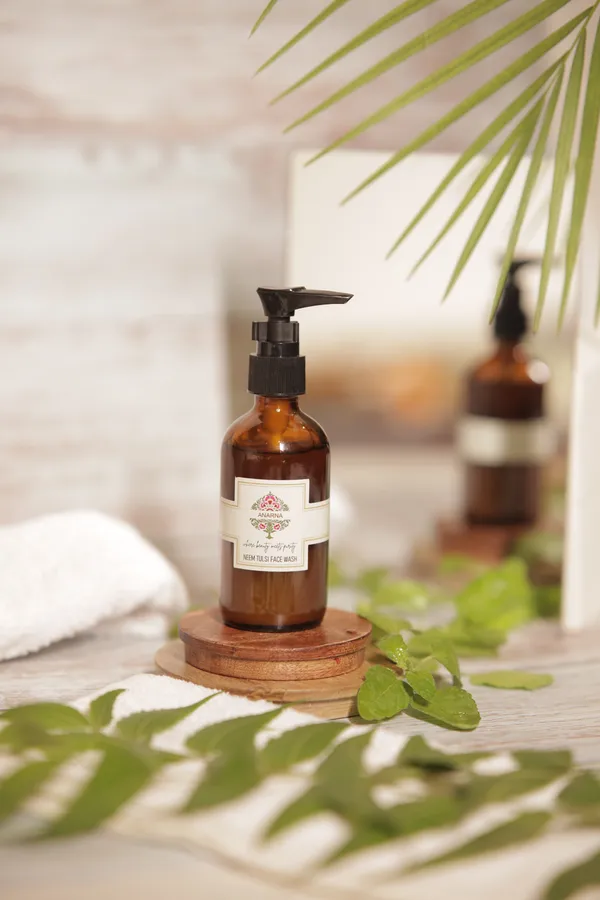 Anarna_Neem_Tulsi_Face_Wash