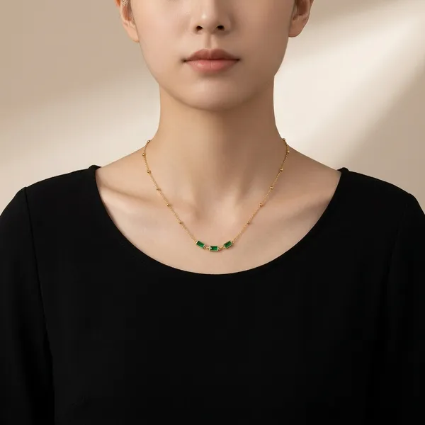 Golden_Gold_Plated_Green_Stone_Adjustable_Chain_Necklace_For_Women