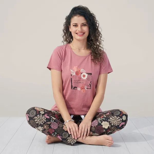 Pink_Cotton_Sleepwear_Set_For_Women