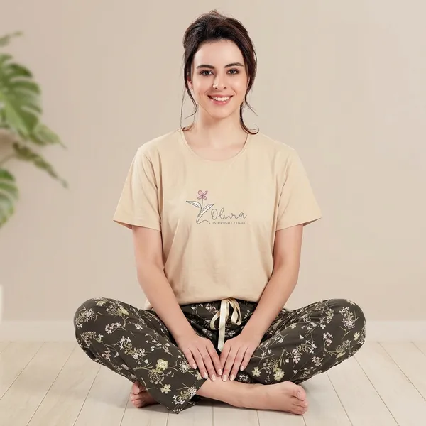 Beige_Cotton_Lounge_Set_For_Women