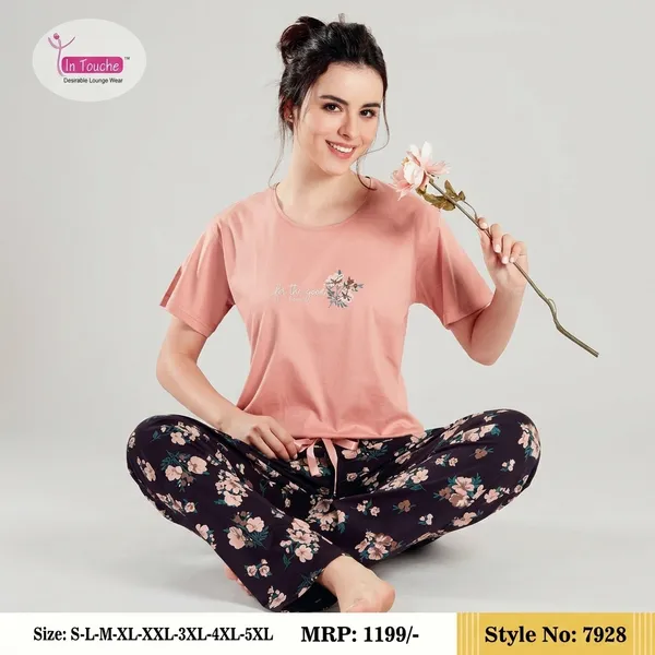 Pink_Cotton_Sleepwear_Set_For_Women