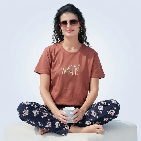 Brown_Cotton_Pyjama_Set_For_Women