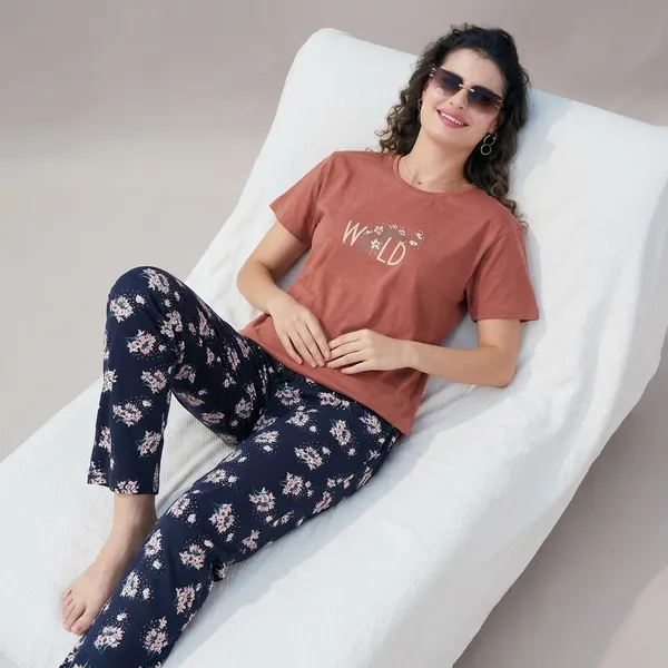 Brown_Cotton_Pyjama_Set_For_Women