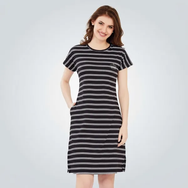 Black_Cotton_Knee_Length_Nightgown_For_Women