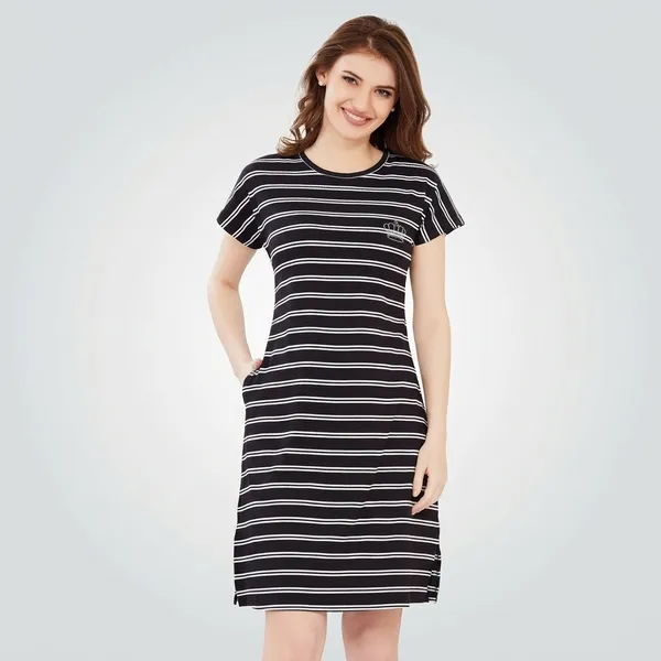 Black_Cotton_Knee_Length_Nightgown_For_Women