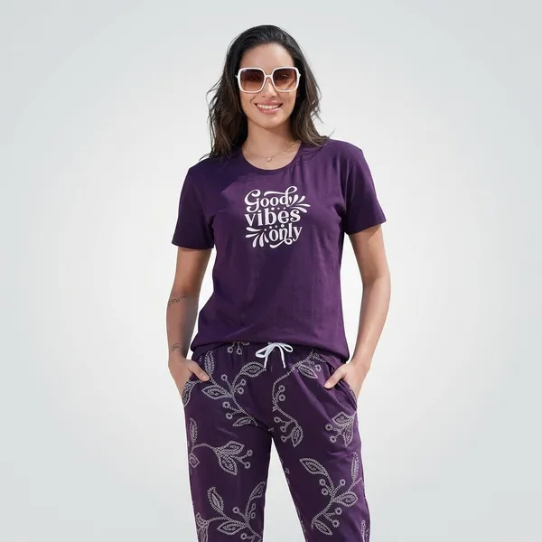 Purple_Cotton_T-Shirt_And_Pyjama_Set_For_Women