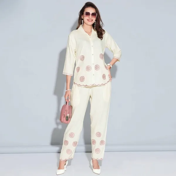 Off_White_Linen_Kurta_Pant_Set_For_Women