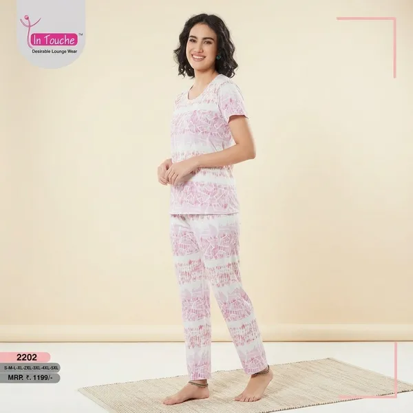 Pink_Cotton_Night_Suit_Set_For_Women