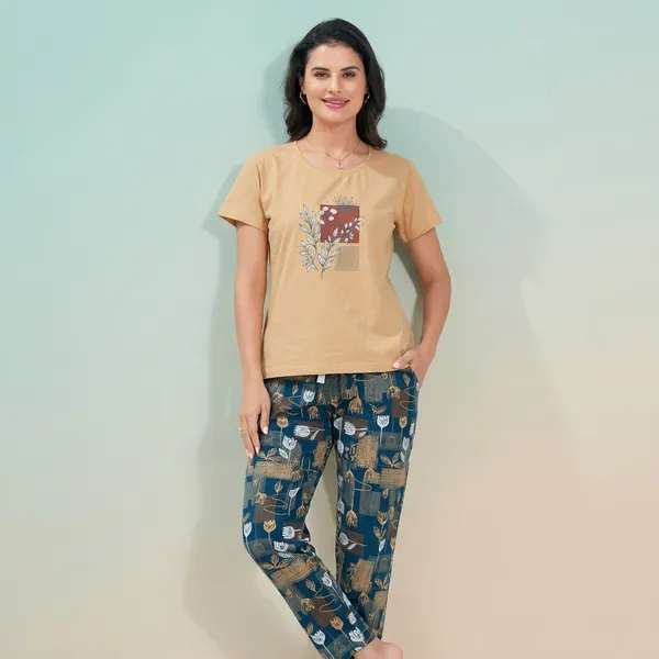 Beige_Cotton_Loungewear_Set_For_Women