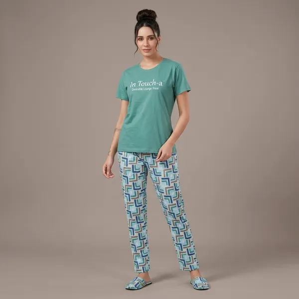 Green_Cotton_Night_Suit_Set_For_Women