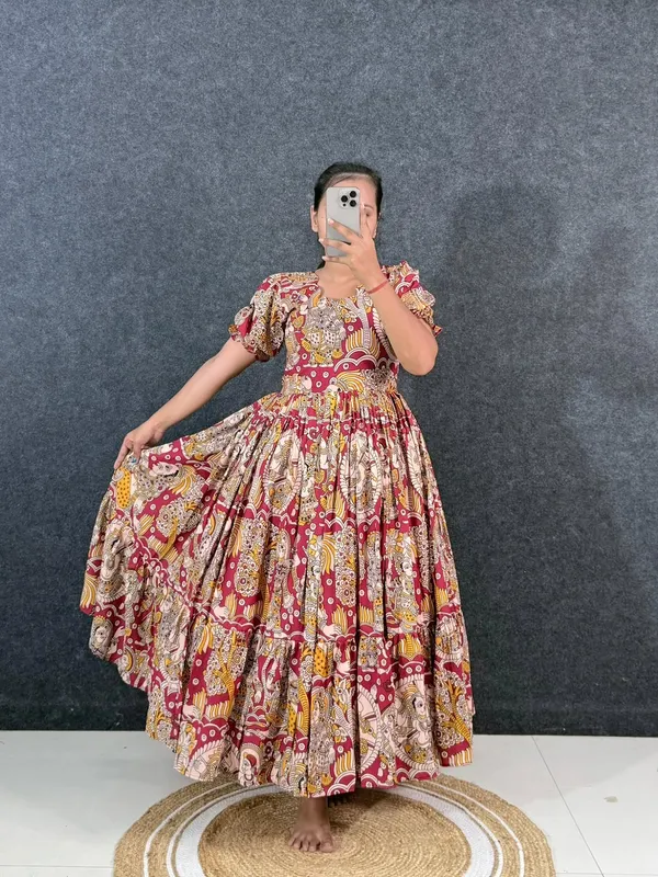 Vrindavan_Leela_Cotton_Gown