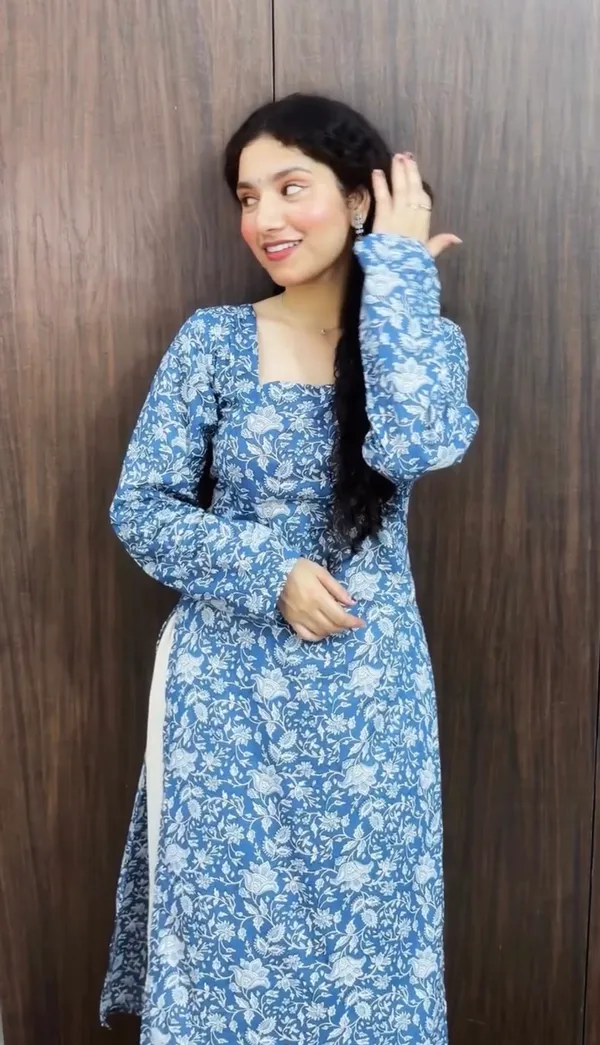 Blue_Floral_Printed_Cotton-Reyon_Kurti_for_Women