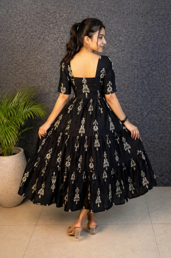 Kavya_Cotton_Printed_Dress_Black