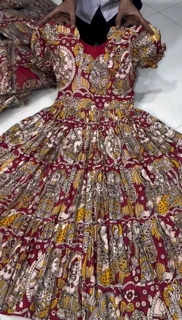 Vrindavan_Leela_Cotton_Gown