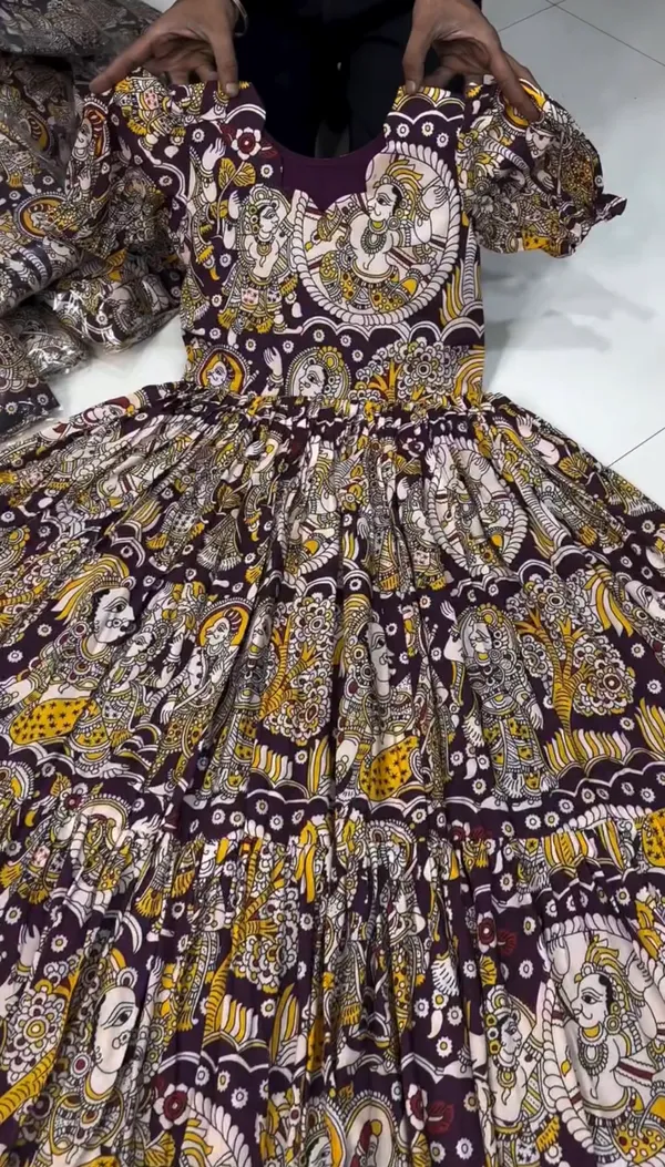 Vrindavan_Leela_Cotton_Gown