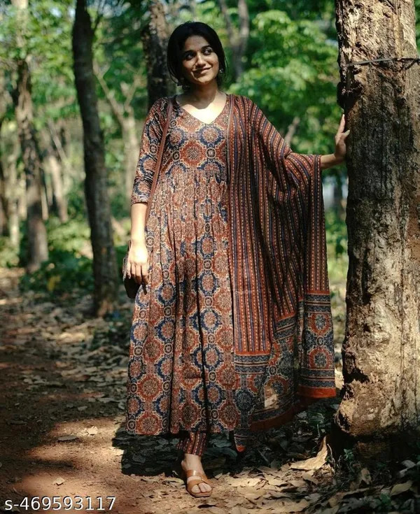 Brown_Cotton_Blend_Kurta_With_Bottom_And_Dupatta_For_Women