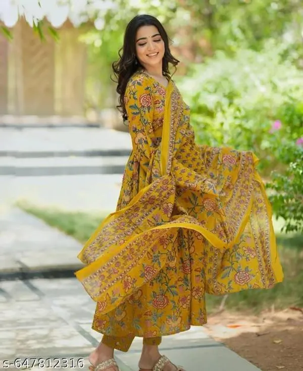 Yellow_Cotton_Blend_Anarkali_Kurta_With_Bottom_And_Dupatta_For_Women