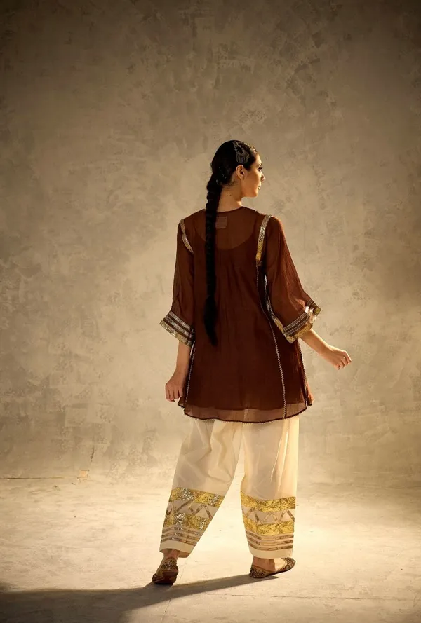 Brown_And_White_Mal_Chanderi_With_Gottapatti_Lace_Kurta_With_Sharara_Set_For_Women